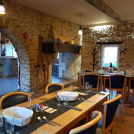 Oda ve Kahvaltı Le Moulin Du Comte