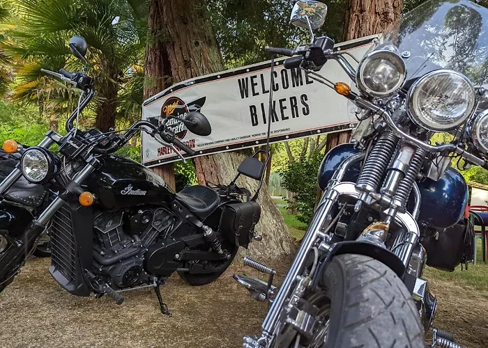 Le Moulin Du Comte 住宿加早餐酒店 3*