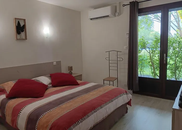 住宿加早餐酒店 Le Moulin Du Comte Bourrouillan