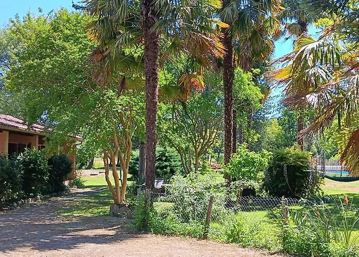 Le Moulin Du Comte Frühstückspension 3*