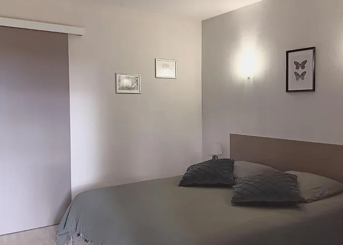 Bed & Breakfast Le Moulin Du Comte Bourrouillan